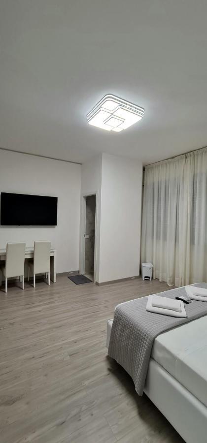 Farah'S House Hotel ปาโดวา ภายนอก รูปภาพ